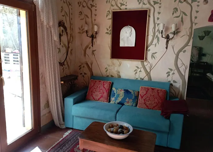 Magnolia Garden Ferrare